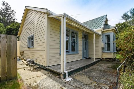 Photo of property in 22 Thomson Street, Lookout Point, Dunedin, 9011
