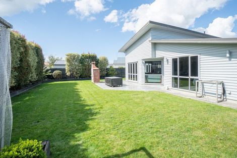 Photo of property in 3 Peppertree Glade, Kelvin Grove, Palmerston North, 4414