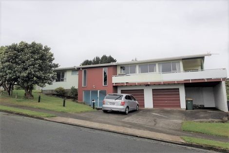 Photo of property in 2 Livet Place, Papakowhai, Porirua, 5024