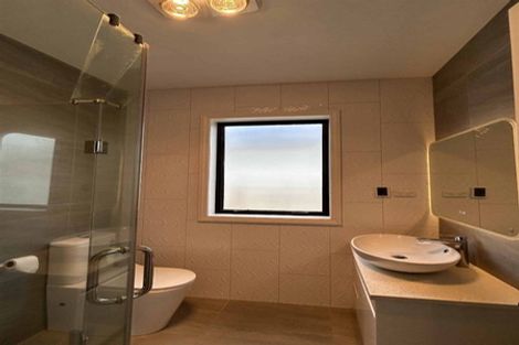 Photo of property in 4 Craigs Way, Hobsonville, Auckland, 0616