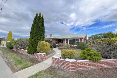 Photo of property in 3 Verran Place, Fendalton, Christchurch, 8052