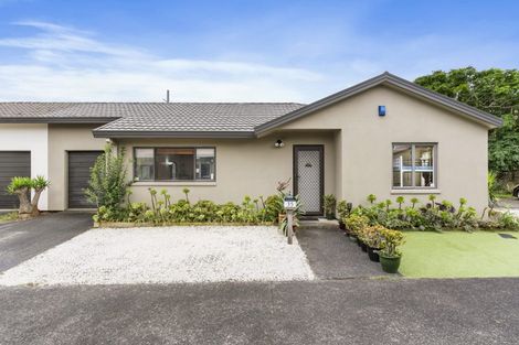Photo of property in 10/17 Neta Grove, Henderson, Auckland, 0612