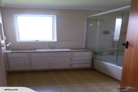 Photo of property in 24 Paradise Place, Milson, Palmerston North, 4414