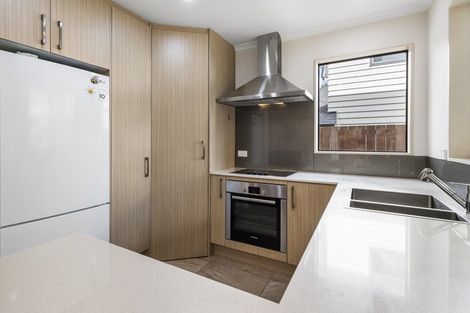 Photo of property in 21 Maylee Crescent, Gulf Harbour, Whangaparaoa, 0930