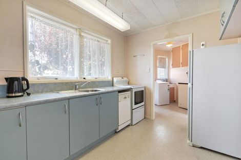 Photo of property in 41 Toru Road, Paraparaumu Beach, Paraparaumu, 5032