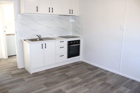 Photo of property in 9 Gibbs Road, Manurewa, Auckland, 2102