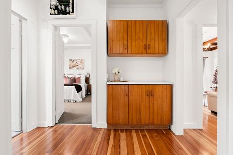 Photo of property in 23 Taylor Terrace, St Andrews, Hamilton, 3200