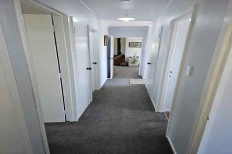 Photo of property in 14b Phillips Street, Sanson, 4817