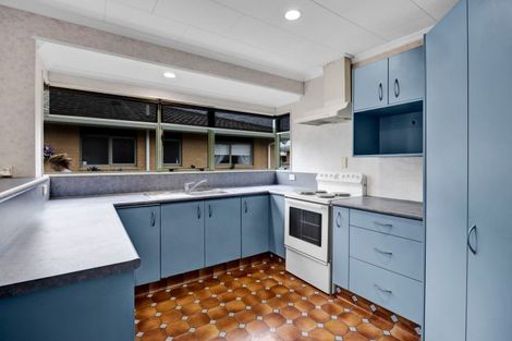 Photo of property in 28 Browne Street, Waitara, 4320