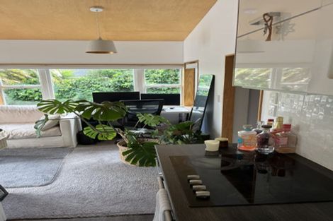 Photo of property in 890 Beach Road, Waiake, Auckland, 0630