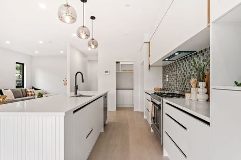 Photo of property in 35 Brigitte View, Snells Beach, 0920