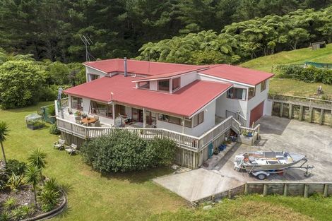 Photo of property in 190 Waiwhiu Road, Dome Valley, Warkworth, 0981
