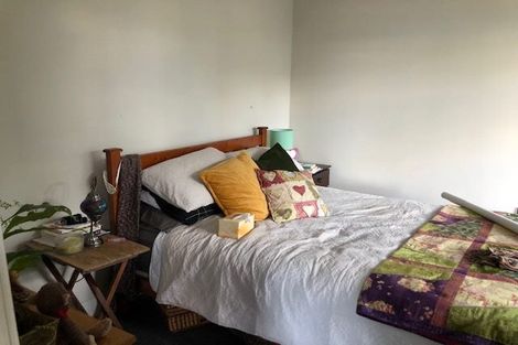 Photo of property in 77 Todman Street, Brooklyn, Wellington, 6021