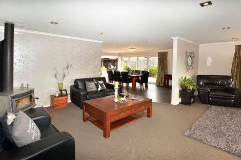 Photo of property in 18 Grandvista Drive, Green Island, Dunedin, 9018