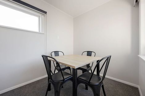 Photo of property in 4 Mount View Road, Melville, Hamilton, 3206