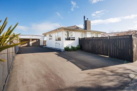 Photo of property in 28 Cascade Crescent, Westbrook, Palmerston North, 4412