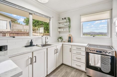 Photo of property in 52 Kohe Street, Parahaki, Whangarei, 0112