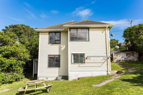 Photo of property in 26 Pikarere Street, Titahi Bay, Porirua, 5022