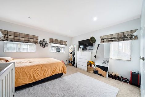 Photo of property in 115 Babich Road North, Ranui, Auckland, 0612
