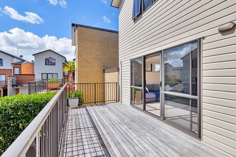 Photo of property in St Claire Village, 35/172 Mcleod Road, Te Atatu South, Auckland, 0610
