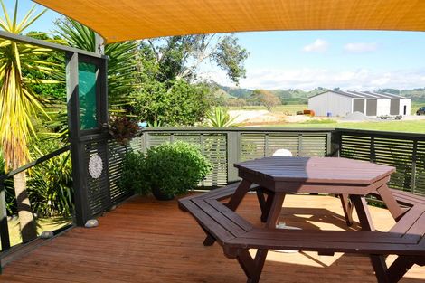 Photo of property in 14 Hanlen Avenue, Waihi Beach, 3611