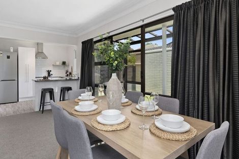 Photo of property in 15a Burrows Street, Tauranga South, Tauranga, 3112