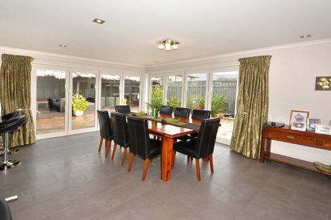 Photo of property in 18 Grandvista Drive, Green Island, Dunedin, 9018