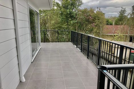 Photo of property in 1/7 Classic Grove, Bayview, Auckland, 0629