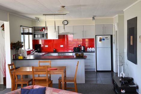 Photo of property in 14 Hanlen Avenue, Waihi Beach, 3611