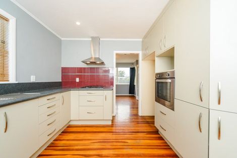 Photo of property in 5 Snowdon Avenue, Terrace End, Palmerston North, 4410