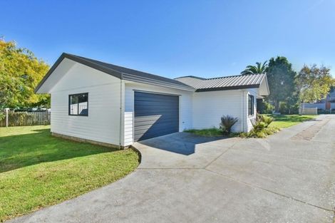 Photo of property in 20 Seaway Road, Clarks Beach, 2122