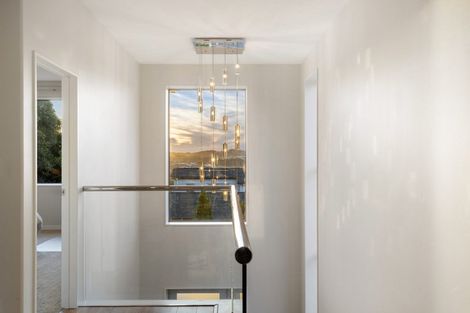 Photo of property in 7 Bridget Court, Red Beach, 0932