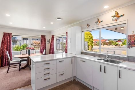 Photo of property in 11 Murray Court, Paraparaumu Beach, Paraparaumu, 5032