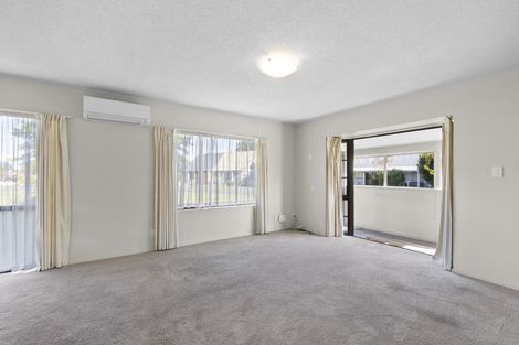Photo of property in 6 Kingfisher Way, Te Kowhai, Hamilton, 3288