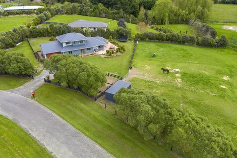 Photo of property in 53 Ohau Terraces, Ohau, Levin, 5570