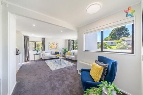 Photo of property in 186 Holborn Drive, Stokes Valley, Lower Hutt, 5019