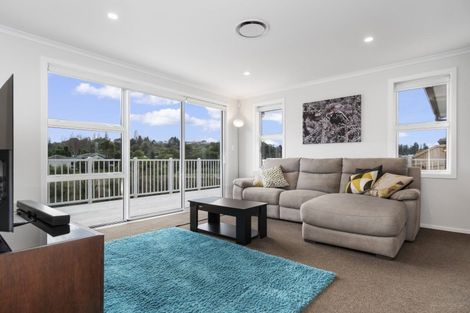 Photo of property in 27 Te Otinga Place, Pyes Pa, Tauranga, 3112