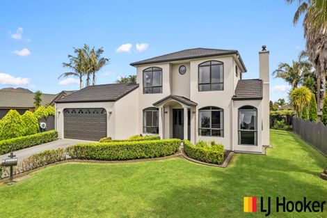 Photo of property in 9 Crannich Place, Wattle Downs, Auckland, 2103