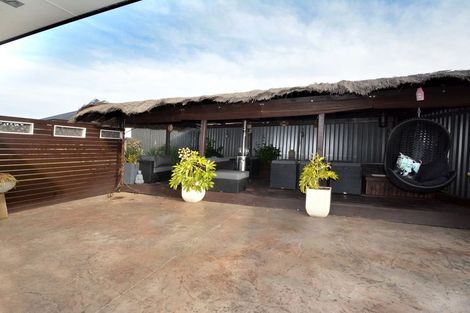 Photo of property in 18 Grandvista Drive, Green Island, Dunedin, 9018