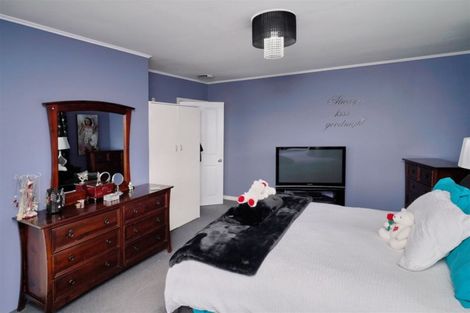 Photo of property in 9 Ashgrove Street, Rangiora, 7400