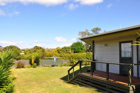 Photo of property in 14 Hanlen Avenue, Waihi Beach, 3611