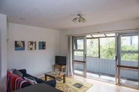 Photo of property in 4/5 Stoke Street, Sumner, Christchurch, 8081