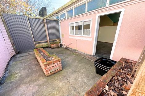 Photo of property in 56 Durie Street, Durie Hill, Wanganui, 4500