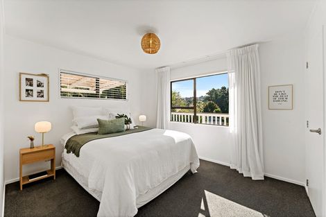 Photo of property in 14 Awaruku Road, Torbay, Auckland, 0630