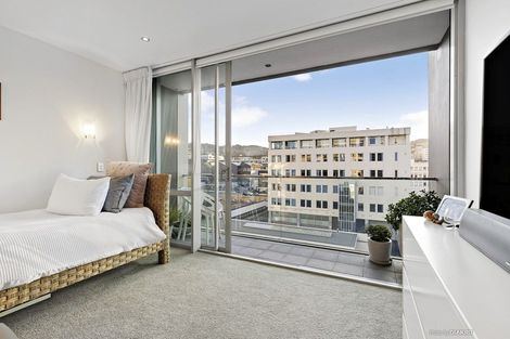 Photo of property in Sanctum Apartment, 10 Ebor Street, Te Aro, Wellington, 6011