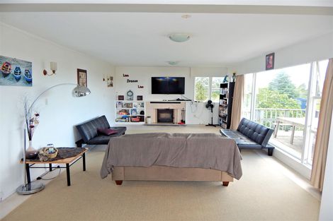 Photo of property in 45 Riverview Road, Kerikeri, 0230