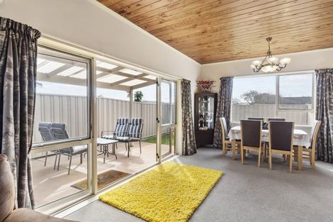 Photo of property in 53 Endeavour Avenue, Flagstaff, Hamilton, 3210