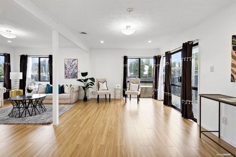 Photo of property in 1/8 Armada Drive, Ranui, Auckland, 0612