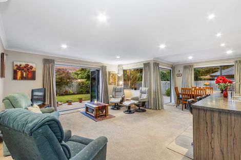 Photo of property in 10 Mokihi Gardens, Hillmorton, Christchurch, 8024