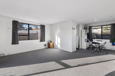 Photo of property in 2/122 Tilford Street, Woolston, Christchurch, 8062